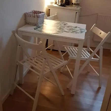 Kuenstler 3 Kueche Bad Zentrale Lage Appartamento Wulsbuttel